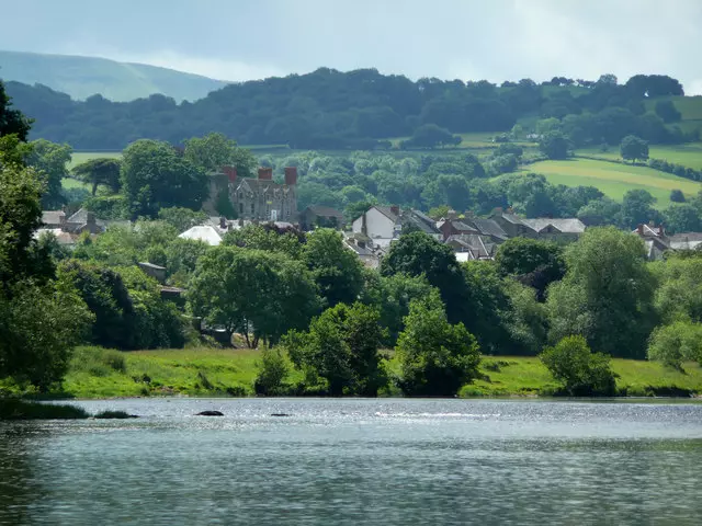 Brecon Beacons National Park อุทยานแห่งชาติเบรคอนบีคอนส์