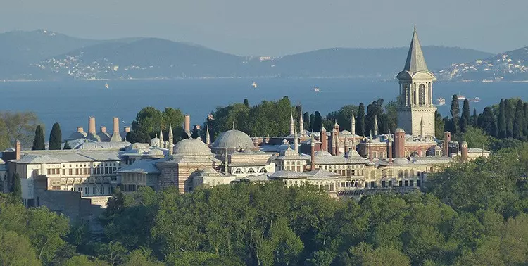 Topkapi Palace พระราชวังโทปคาปิ