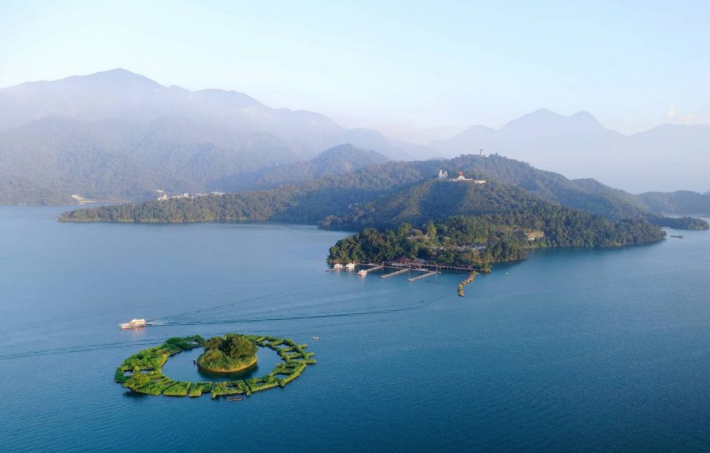 ทะเลสาบสุริยันจันทรา (Sun Moon Lake) ไต้หวัน