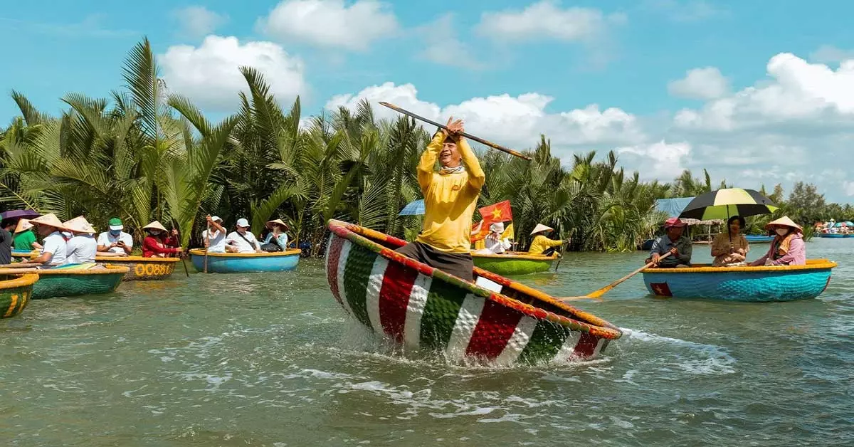 ล่องเรือแม่น้ำทูโบน