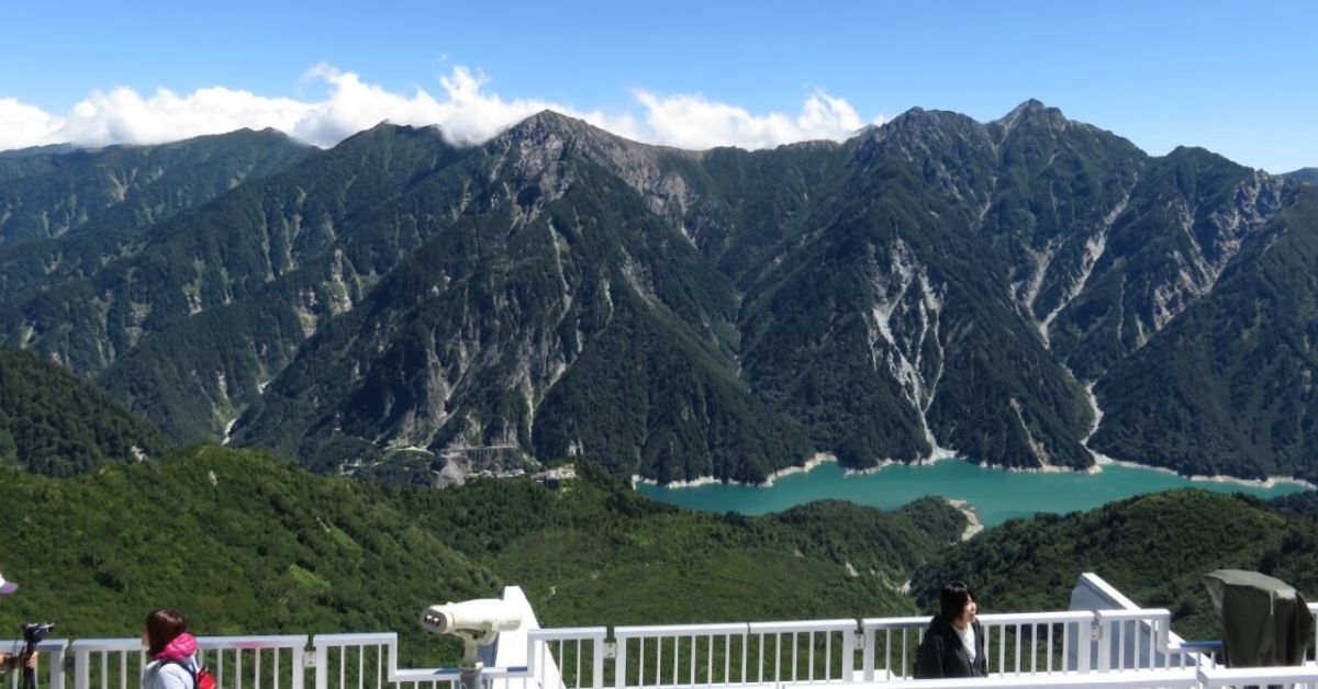 ระเบียงชมวิวลอยฟ้า