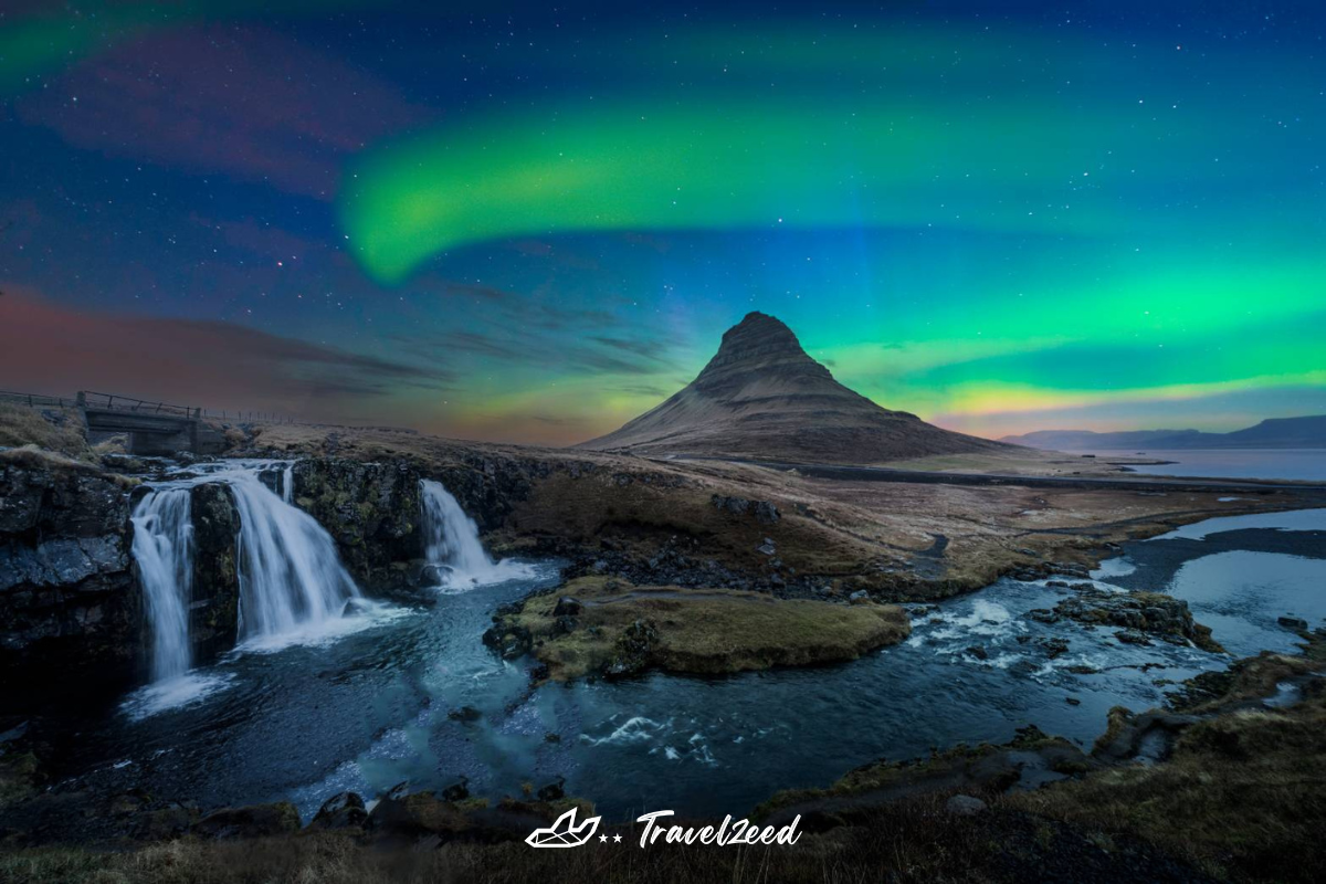 ภูเขาคีร์กจูเฟล (Kirkjufell)