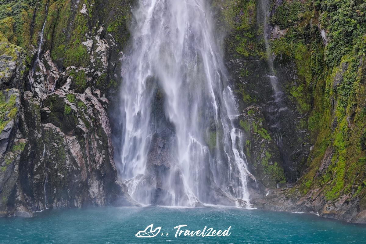 มิลฟอร์ด ซาวด์ (Milford Sound)