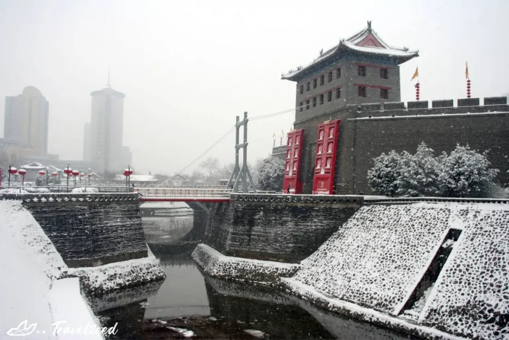 xi'an city wall in snow 