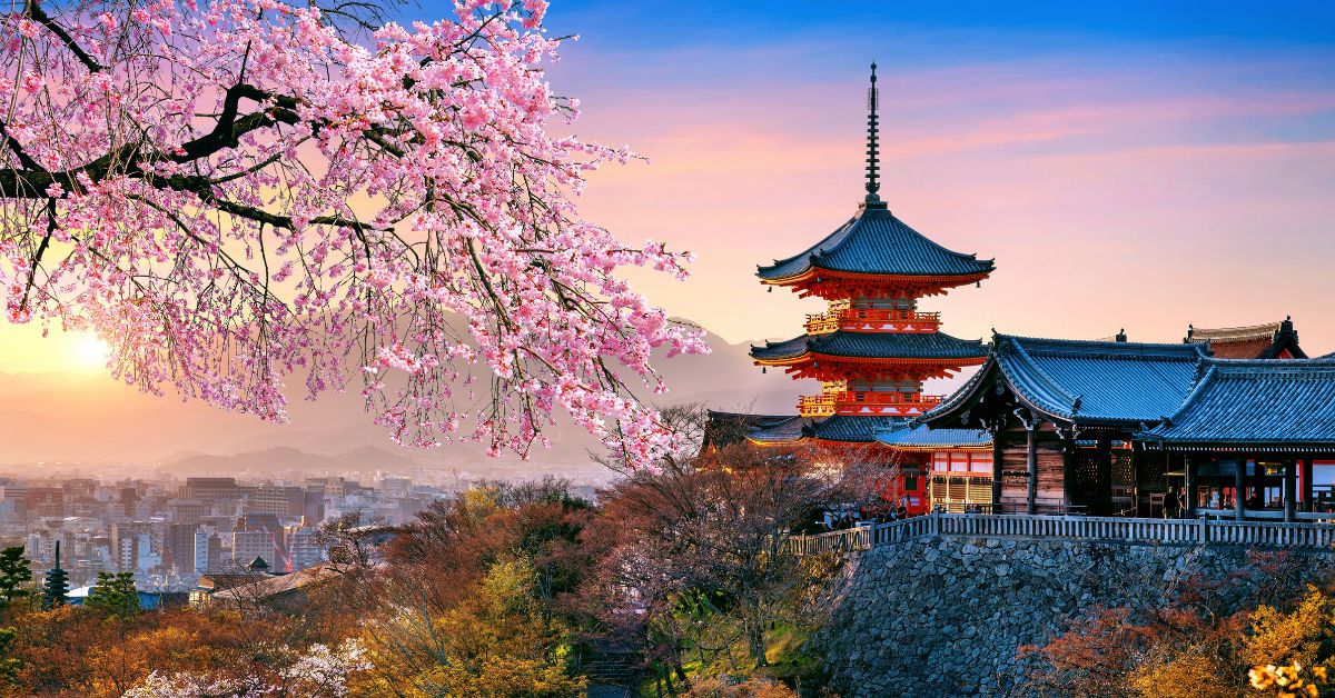 ทิวทัศน์ประเทศญี่ปุ่น เที่ยวได้ทุกฤดูกาล ทั้งซากุระ ใบไม้เปลี่ยนสี และหิมะ