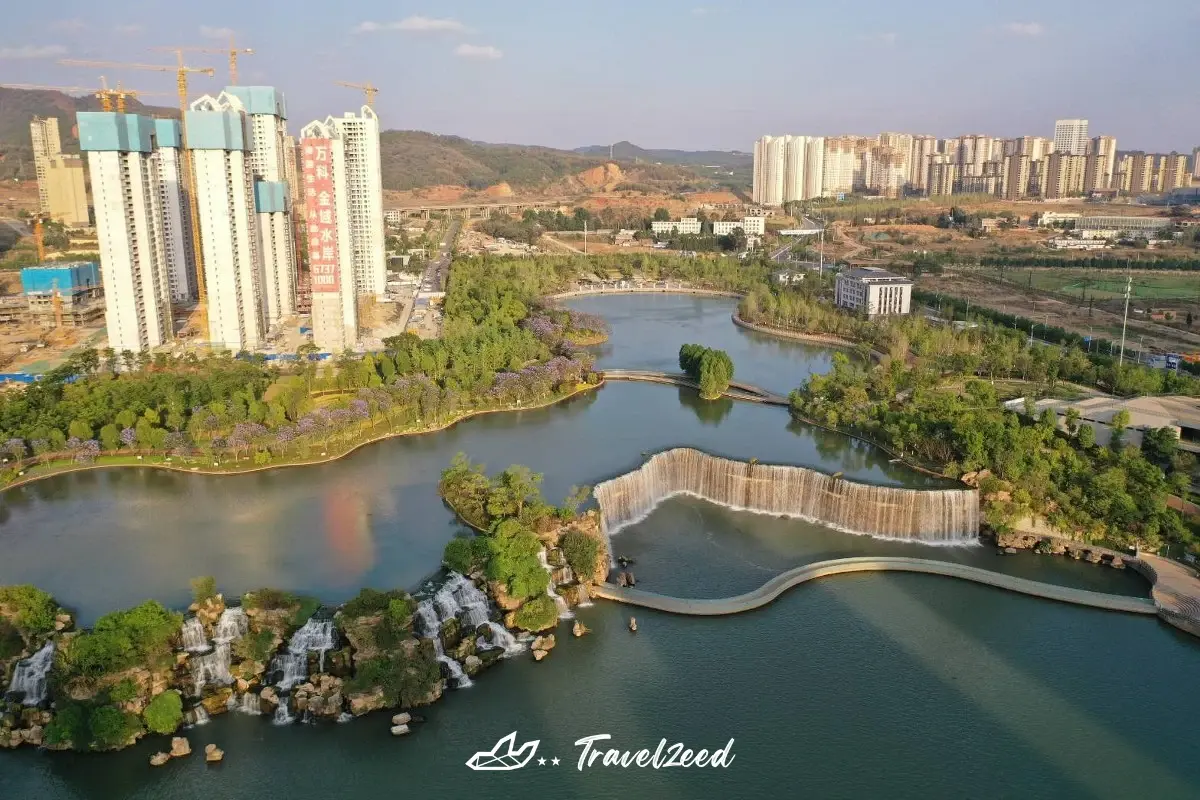 สวนนํ้าตกคุนหมิง