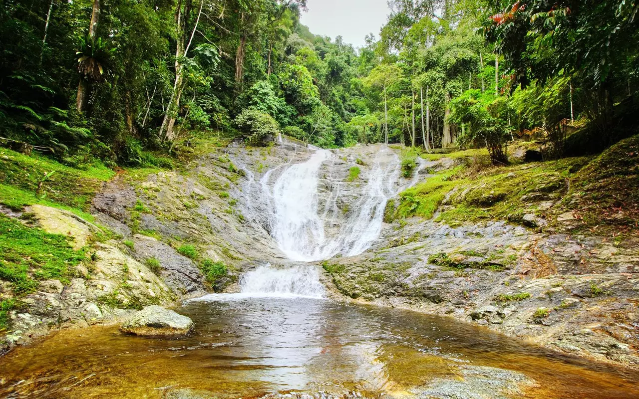 Lata Iskandar Waterfall