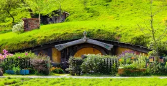 ทัวร์นิวซีแลนด์ อ็อคแลนด์ ควีนส์ทาวน์ ถ้ำหนอนเรืองแสงไวโตโม่ หมู่บ้านฮ็อบบิท รถไฟสายทรานซ์อัลไพน์