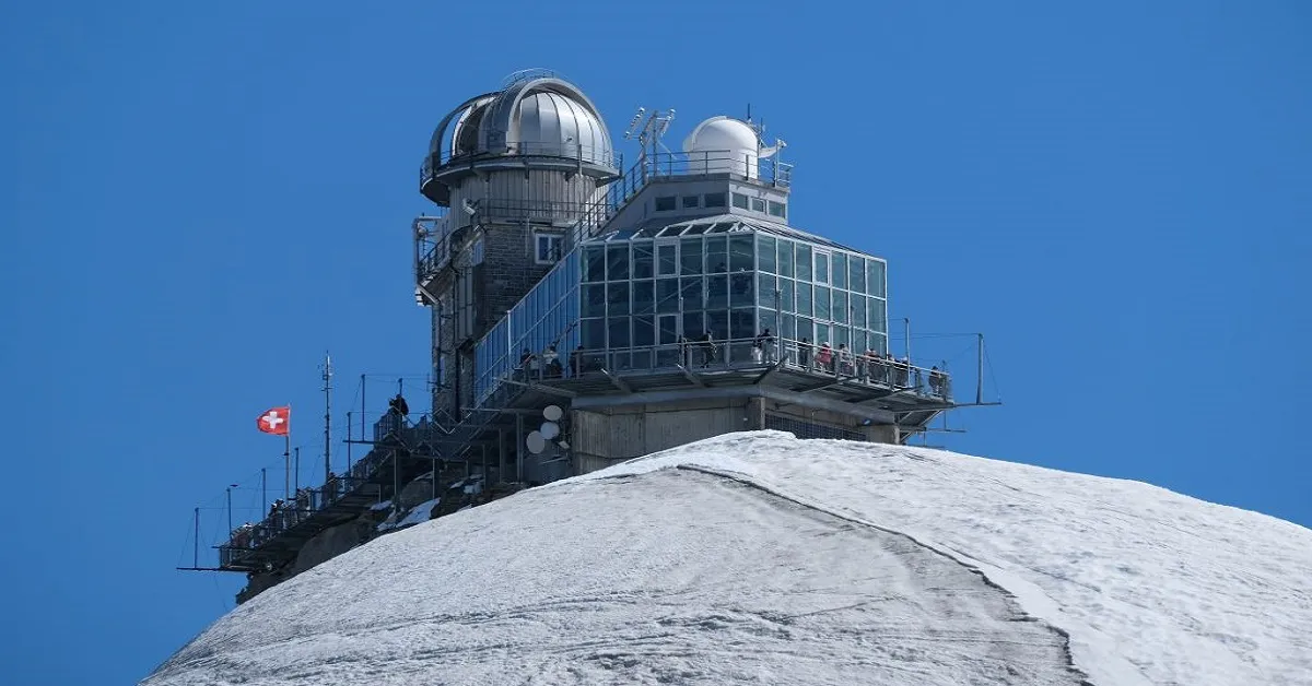 ทัวร์ยุโรป อิตาลี สวิตเซอร์แลนด์ ฝรั่งเศส จุงเฟรา อินเทอร์ลาเก้น ยอดเขาจุงเฟรา เข้าพระราชวังแวร์ซาย