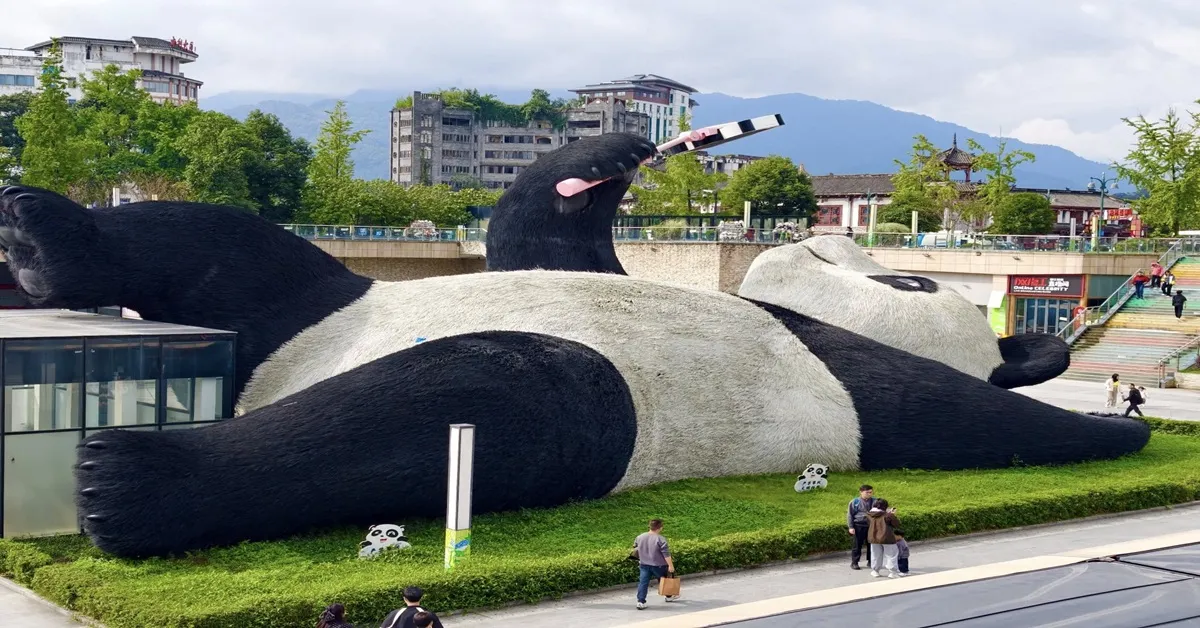 ทัวร์จีน เฉินตู ตูเจียงเอี้ยน แพนด้าถ่ายเซลฟี่ พิพิธภัณฑ์อนุรักษ์แพนด้า (One Day Trip)