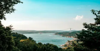 ทัวร์ตุรกี อิสตันบูล ล่องเรือช่องแคบบอสฟอรัส พักโรงแรมสไตล์ถ้ำ ชมทุ่งทิวลิป