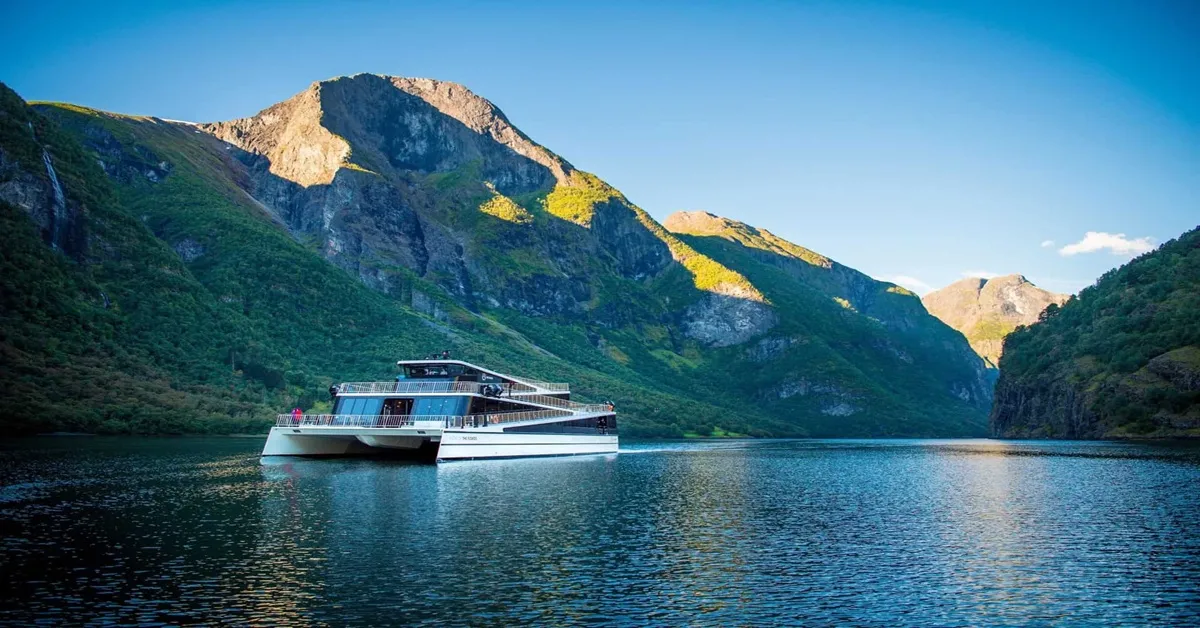 ทัวร์แสกนดิเนเวีย เดนมาร์ก สวีเดน นอร์เวย์ ล่องเรือสำราญ Fjord Line นั่งรถไฟสายโรแมนติก ล่องเรือชมซองน์ ฟยอร์ด สวนประติมากรรมวิกแลนด์
