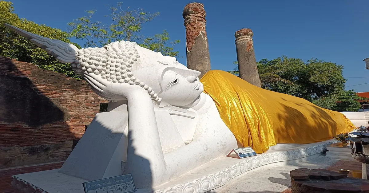 ทัวร์ไทย อยุธยา ไหว้พระ 9 วัด เสริมบุญ หนุนดวง ครบทุกด้าน (One Day Trip)