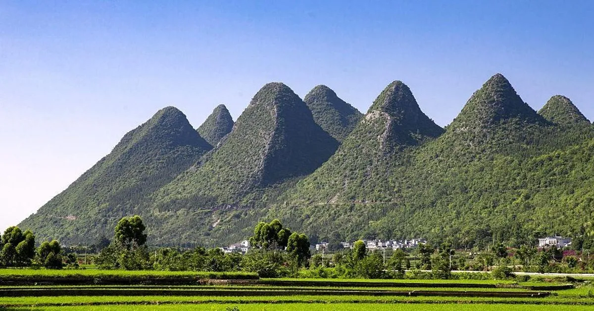 ทัวร์จีน คุนหมิง ซิงอี้ หมื่นยอดเฟิงปู้อี้ สะพานฮวาเกียง Guizhou Huajiang Canyon Bridge สวนน้ำตกคุนหมิง