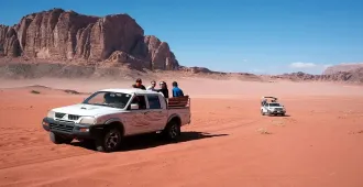 ทัวร์จอร์แดน เจราช เพตรา วาดิรัม เดดซี อัมมาน ขี่อูฐ นั่งรถ 4WD ท่องทะเลทรายวาดิรัม