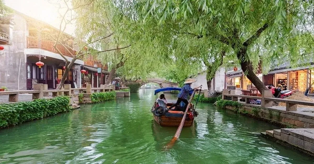 ทัวร์จีน เซี่ยงไฮ้ ดิสนีย์แลนด์ ล่องเรือเมืองโบราณจูเจียเจียว