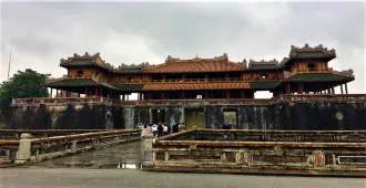 ทัวร์เวียดนามกลาง ดานัง ฮอยอัน บานาฮิลล์ พระราชวังไดโนย สะพานมือทองคำ วัดเจดีย์เทียนมู่ พักบานาฮิลล์