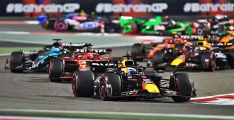 ทัวร์มาเลเซีย กัวลาลัมเปอร์ ชมการแข่งขัน Formula 1 ตึกปิโตรนัส เมอร์เดก้าสแควร์