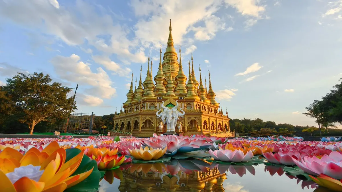 ทัวร์จีน สิบสองปันนา เชียงรุ้ง วัดพระใหญ่เมิ่งเล่อ ตลาดกลางคืนแสงดาว