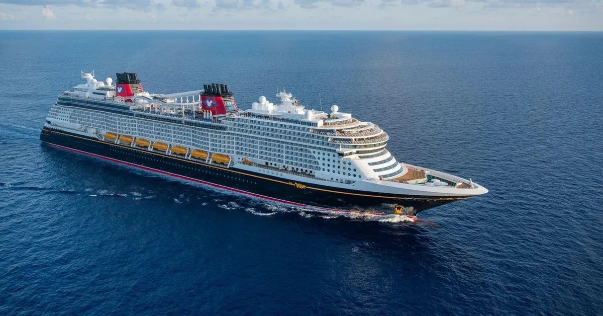 ทัวร์ล่องเรือสำราญ Disney Adventure สิงคโปร์ ยูนิเวอร์แซลสตูดิโอ เมอร์ไลออน