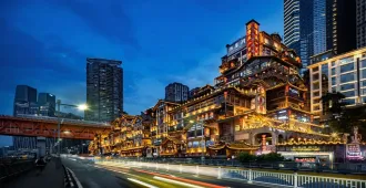 ทัวร์จีน ซุปตาร์ ฉงชิ่ง อู่หลง หงหยาต้ง รถไฟทะลุตึก อุทยานหลุมฟ้า อุทยานเขานางฟ้า