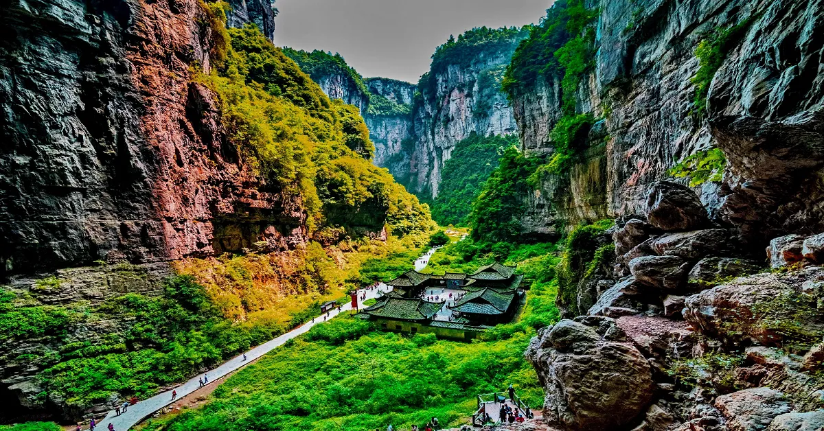 China Chengdu Chongqing - ทัวร์จีน ซุปตาร์ เฉิงตู ฉงชิ่ง สองนครเมืองในฝัน นั่งรถไฟความเร็วสูง (ไม่ลงร้าน)