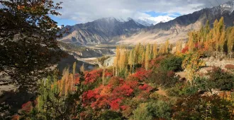 Pakistan Skardu Passu Islamabad Karakoram Highway Hunza Valley Autumn - ทัวร์ปากีสถาน สการ์ดู พาสสุ อิสลามาบัด เส้นทางคาราโครัมไฮเวย์ หุบเขาฮุนซ่า ทะเลสาบอัตตาบัต ใบไม้เปลี่ยนสี