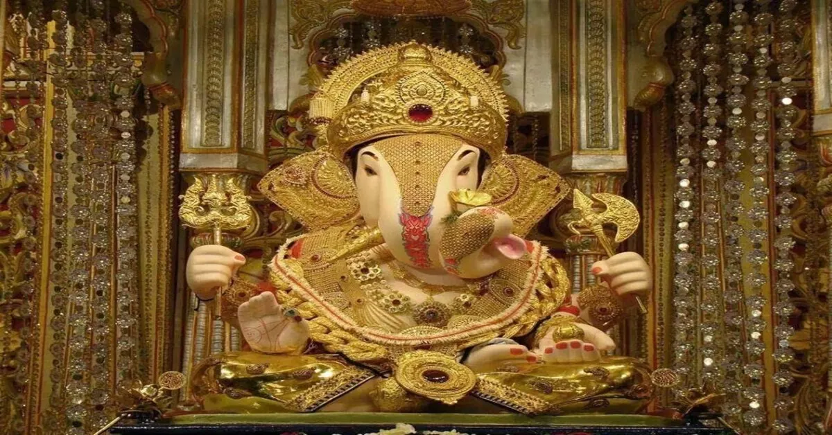 India Pune Mumbai Dagadusheth Halwai Ganapati - ทัวร์อินเดีย  บินตรงมุมไบ ปู่เณ ศรัทธาพาไป ไหว้พระพิฆเนศ เสริมชะตา จุดปัญญา มูสุดปัง มหานครมุมไบ
