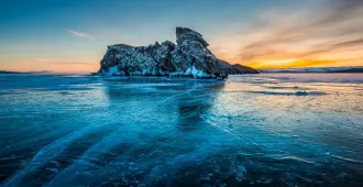 Grand Russia Baikal Blue Ice - ทัวร์แกรนด์ รัสเซีย ไบคาล ชมทะเลสาบน้ำแข็งและนั่งเรือตะลุยน้ำแข็ง