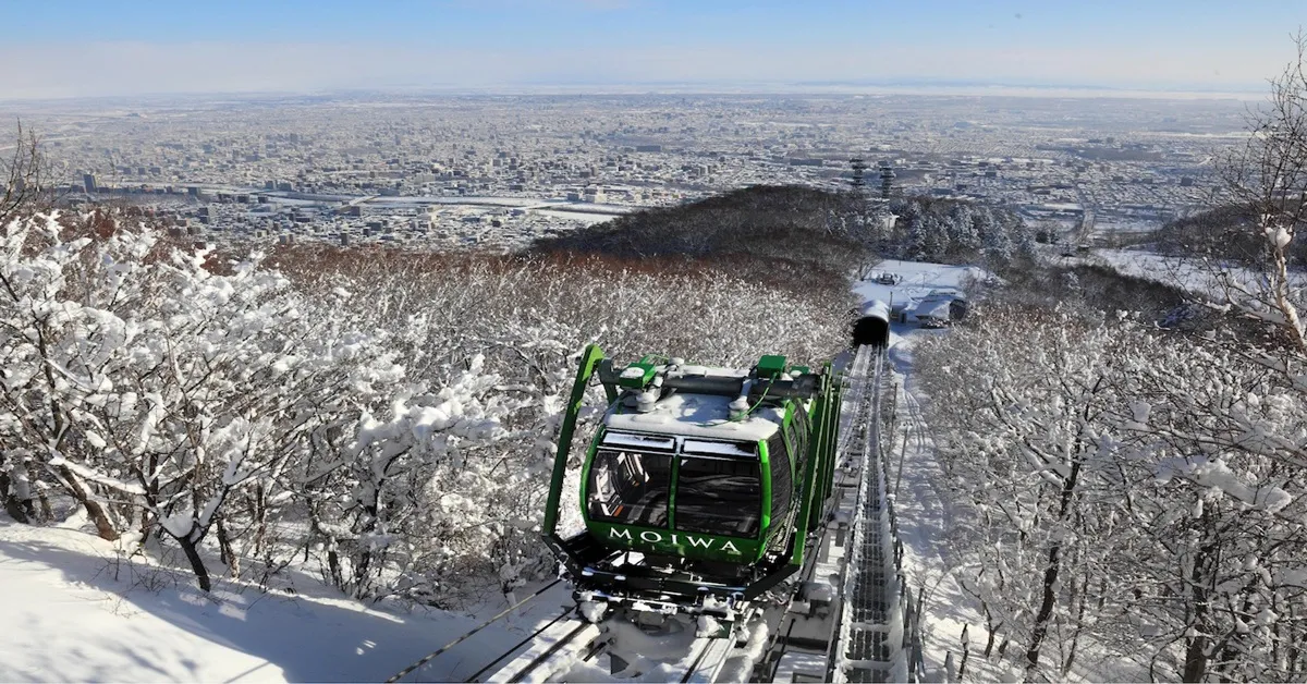 Japan Hokkaido Sapporo Snow Land - ทัวร์ญี่ปุ่น ฮอกไกโด ซัปโปโร นั่งกระเช้าชมวิวภูเขาโมอิวะและสัมผัสประสบการณ์ขับสโนโมบิว 