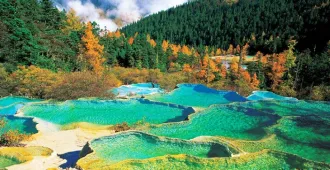 China Chengdu Huanglong Jiuzhaigou National Park - ทัวร์จีน เฉิงตู หวงหลง เที่ยวชมอุทยานแห่งชาติจิ่วจ้ายโกว แช่น้ำแร่ธรรมชาติ (ไม่ลงร้าน)