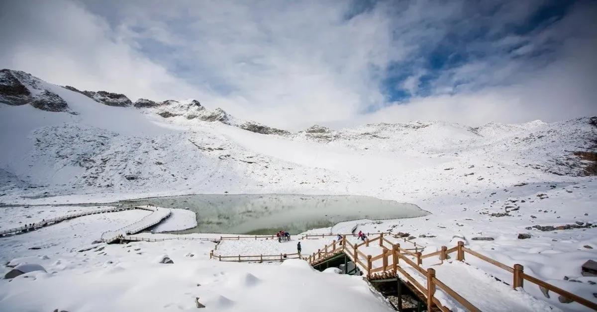 China Chengdu Maoxian Siguniangshan Bipenggou Dagu Glacier - ทัวร์จีน เฉิงตู เม่าเสี้ยน เที่ยว 3 อุทยาน หุบเขาสี่ดรุณี ปี้เผิงโกว อุทยานสวรรค์ต๋ากู่ปิงชวน (ไม่ลงร้าน)