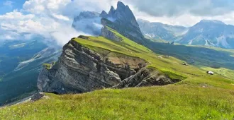 Europe Magical Italy Milan Dolomites - ทัวร์ยุโรป อิตาลี มิลาน ชมทะเลสาบสีมรกตและภูผาตระการตา