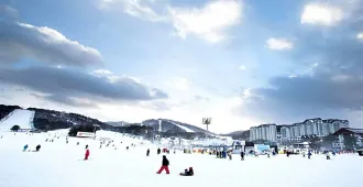 Japan Osaka Beppu Hiroshima Okayama Kobe Ski New Year Free Day - ทัวร์ญี่ปุ่น โอซาก้า เบปปุ ฮิโรชิม่า โอคายาม่า โกเบ ร็อคโคะ สโนว์ ปาร์ค ตอนรับปีใหม่นี้ ที่โอซาก้า (อิสระ 1 วัน)