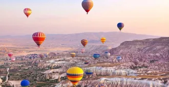Turkiye Autumn Cappadocia Seven Hills Café  - ทัวร์ตุรเคีย มหัศจรรย์ใบไม้ร่วง  ขึ้นบอลลูนชมวิวอันงึดงามและให้อาหารนกนางนวล 