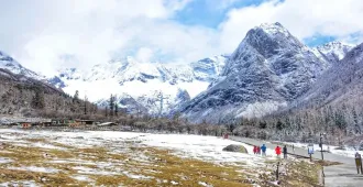 ทัวร์จีน เฉิงตู ตู่เจียงเยี่ยน สี่ดรุณี เมืองโบราณกวนเซี่ยน  (ลงร้าน+อิสระ1 วัน)