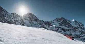 Mono Grand Switzerland - ทัวร์แกรนด์สวิตเซอร์แลนด์ เซอร์แมท เลาเทอร์บรุนเนิน เมอร์เรน ซิลธอร์น อินเตอร์ลาเคน จุงเฟรา ลูเซิร์น