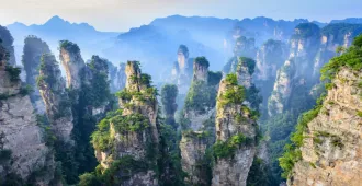 China Zhangjiajie Fenghuang Furong Zhen - ทัวร์จีน จางเจียเจี้ย เฟิ่งหวง ฝูหรงเจิ้น มนตร์ขลังแห่งขุนเขาและเมืองโบราณ