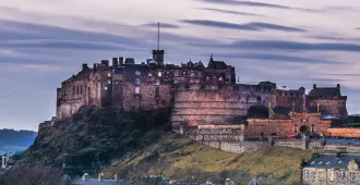 Europe England Scotland Wales - ทัวร์ยุโรป อังกฤษ สกอตแลนด์ เวลส์ ถ่ายรูปคู่กับสนามโอลด์แทรฟฟอร์ด