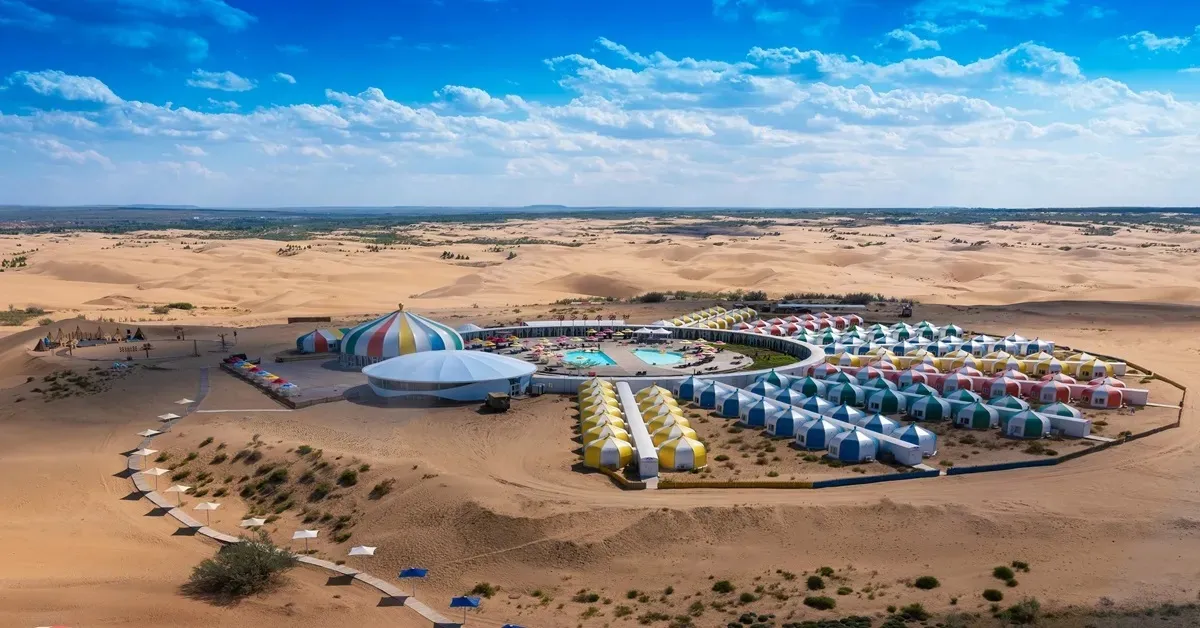 China Ordos Inner Mongolia - ทัวร์จีน เออร์ดอส มองโกเลียใน สนุกกับกิจกรรมเนินทรายเสี่ยงซาวานและภูเขาไฟอูลันฮาต๋า (ลงร้าน)