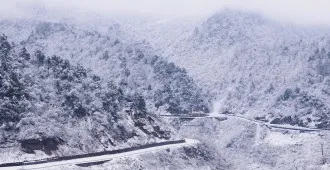 China Chengdu Wawu Mountain Panda - ทัวร์จีน เฉิงตู นั่งกระเช้าไฟฟ้า ชมความสวยงามภูเขาวาวู่ เยือนถิ่นแพนด้าสุดน่ารัก (ไม่ลงร้าน)