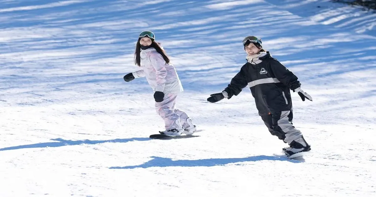 Japan Tokyo Takayama Hokuto Ski&Snow Activities New Year 2026 - ทัวร์ญี่ปุ่น โตเกียว ทาคายาม่า โฮคุโตะ ชมหมู่บ้านโอชิโนะฮักไคและสนุกกับกิจกรรมลานสกี