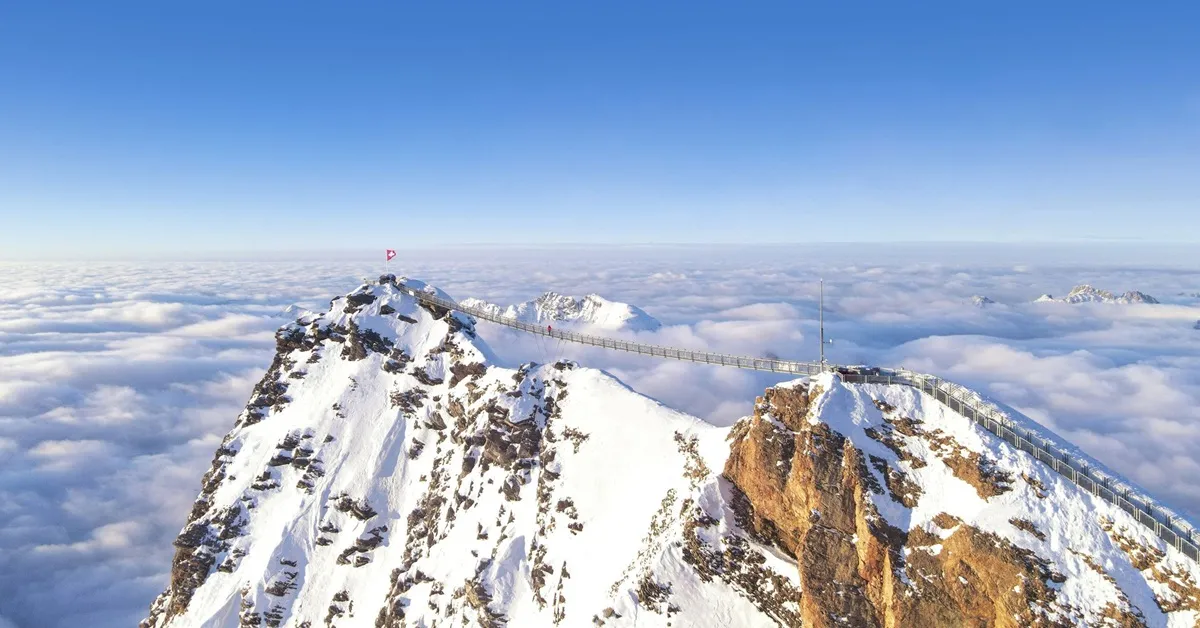 Grand Switzerland Zurich Zermatt - ทัวร์แกรนด์ สวิตเซอร์แลนด์ ซูริค เซอร์แมทซ์ เที่ยว 3 ยอดเขาชื่อดัง กลาเซี่ยร์ 3000 กอร์เนอร์กรัท ชิลธอร์น