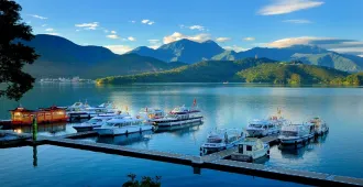 Taiwan Taipei Nantou Taichung Sun Moon Lake Sakura - ทัวร์ไต้หวัน ไทเป หนานโถว ไทจง ล่องเรือทะเลสาบสุริยันจันทราและชมซากุระที่วัดเจ้าแม่กวนอิมพันมือ