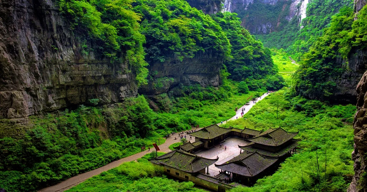 China Zhangjiajie Chongqing Wulong Three Natural Bridges - ทัวร์จีน ซุปตาร์ จางเจียเจี้ย ฉงชิ่ง อู่หลง อเมซิ่งแดนมังกร อุทยานแห่งชาติหลุมบ่อฟ้า ไม่ลงร้าน