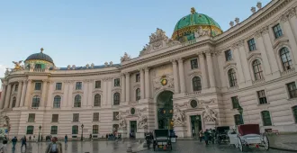 Europe Italy Switzerland Liechtenstein Austria Czech - ทัวร์ยุโรป อิตาลี สวิตเซอร์เเลนด์ ลิกเตนสไตน์ เชก ขึ้นกระเช้าสู่ยอดเขาทิตลิส