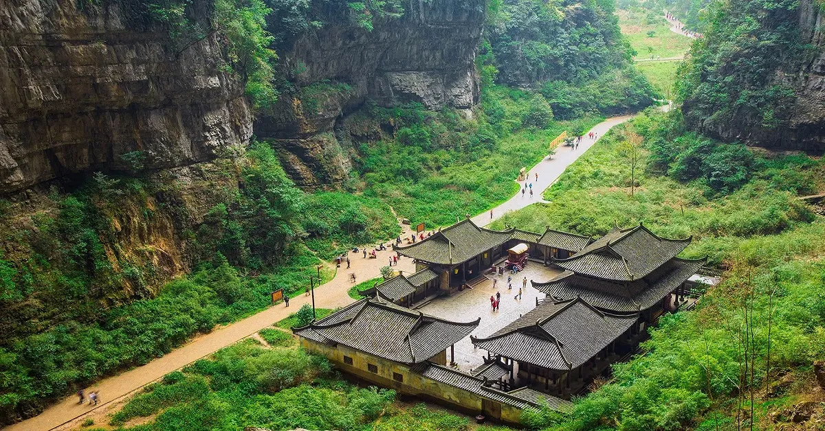 China Chengdu Chongqing Wulong District Dazu - ทัวร์จีน เฉิงตู ฉงชิ่ง ต๋าจู๋ อุทยานหลุมฟ้าสะพานสวรรค์ อุทยานเขานางฟ้า (ไม่ลงร้าน)