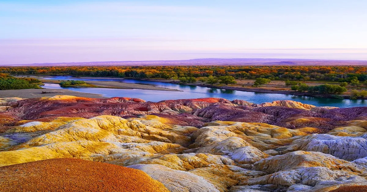 China Xinjiang Urumqi Kanas Lake Five Colored Beach - ทัวร์จีน ซินเจียงเหนือ อูลู่มู่ฉี คานาสือ เที่ยวชมหาดห้าสี แดนสวรรค์ของสีสัน (ไม่ลงร้าน)