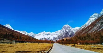 China Chengdu Dujiangyan Bipenggou Siguniangshan - ทัวร์จีน เฉิงตู ตูเจียงเยี่ยน อุทยานปี้เผิงโกว อุทยานสี่ดรุณี หมีแพนด้านอนเซลฟี่ ช้อปปิ้งซุนซีลู่