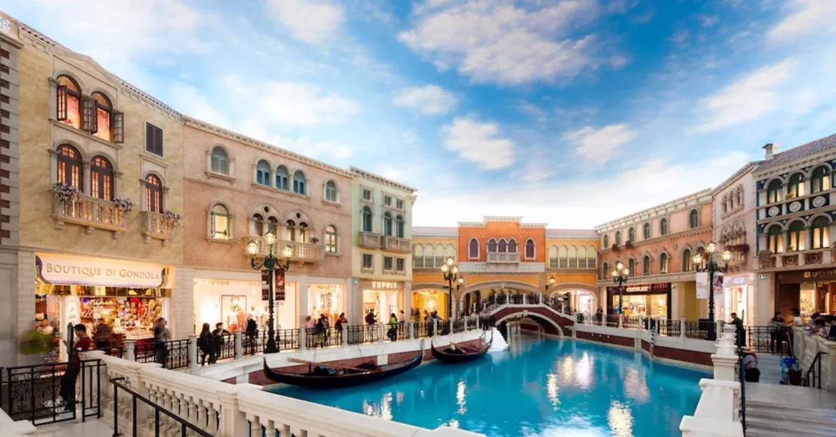 ทัวร์จีน มาเก๊า ฮ่องกง จูไห่ ครบทุกแลนด์มาร์ค ไหว้พระวัดดัง ช้อปปิ้งนานธาน (ลงร้าน)